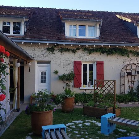 Ideal Pour Une Pause Saint Georges sur Cher Bagian luar foto
